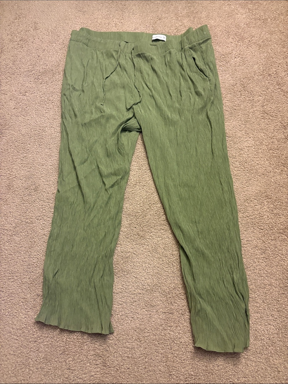 Women’s Abercrombie and Fitch Olive Green Casual Pull-On Pants - Picture 1 of 6